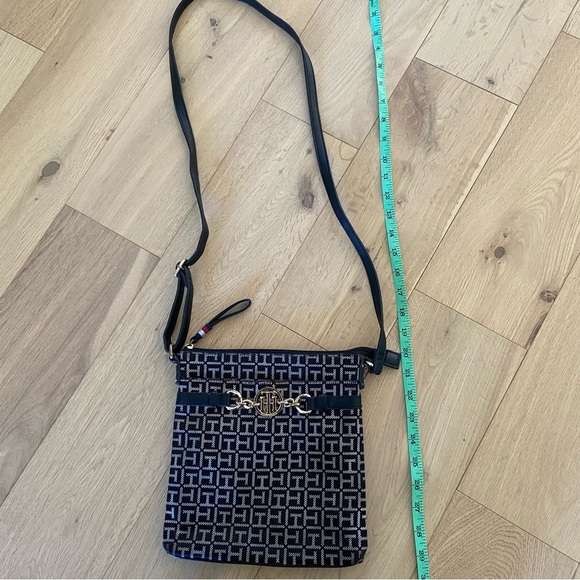 Tommy Hilfiger Monogram Black and Gold Patterned Crossbody Bag - Picture 13 of 13